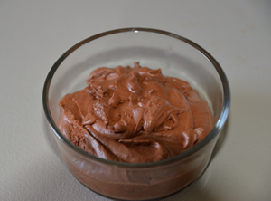 chocolate mousse in clear bowl