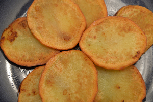 Potatoes earl on a plate
